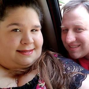 Meet your Posher, Hillary